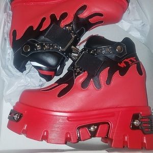 Flame platform boots